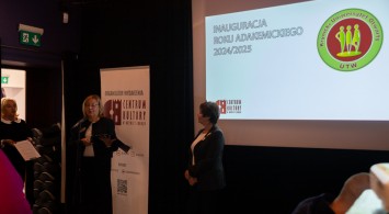 Inauguracja roku akademickiego 2024/2025 Krynickiego Otwartego Uniwersytetu Trzeciego Wieku