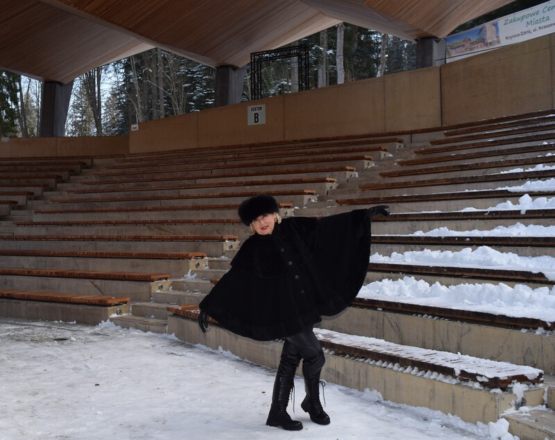 ck_krynica_seniorki_amfiteatr (1)